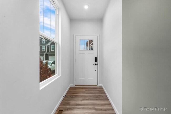 Foto del edificio - 2236 Weatherbee Ln