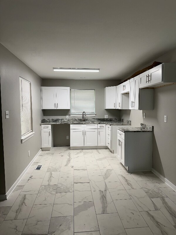 Foto del edificio - 8 Frostwood Dr