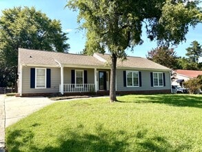 Building Photo - 2634 Lytham Dr