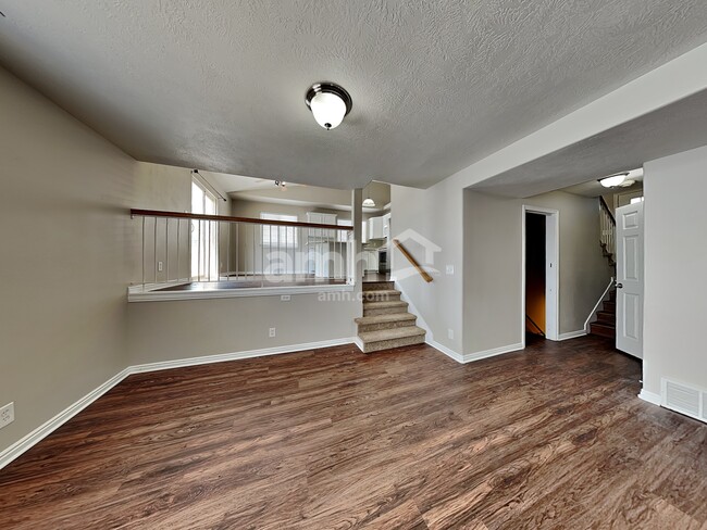Building Photo - 5521 W Stone Blf Wy