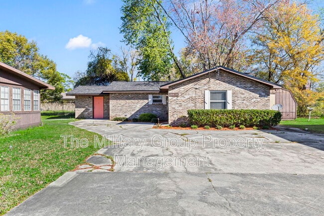 Building Photo - 5615 Atlee Ave