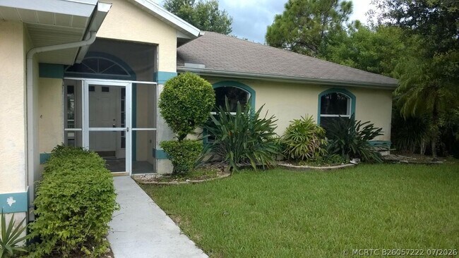 Foto del edificio - 238 SW Chandler Terrace