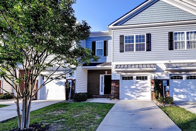 Building Photo - 107 Bicameral Ln