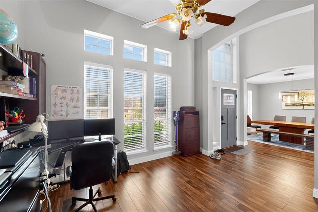 Foto del edificio - 1432 Meadow Vista Dr