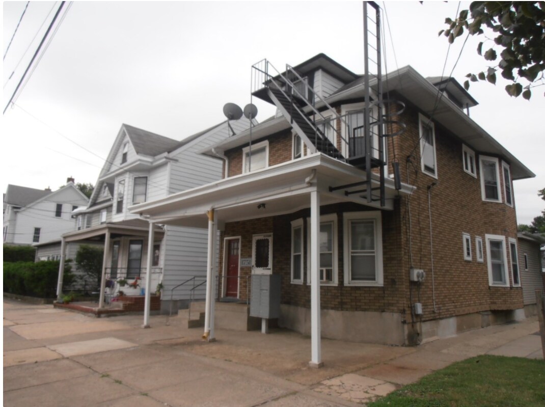 1751 S Broad St Unit E, Trenton, NJ 08610 Apartments in Trenton, NJ