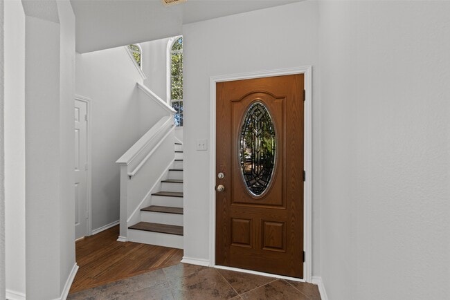 Building Photo - 12850 Pecan Shores Dr