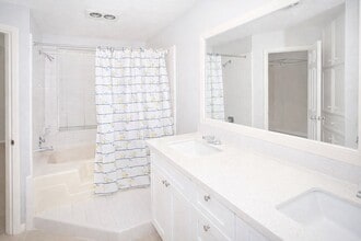 Building Photo - 6318 Crakston St