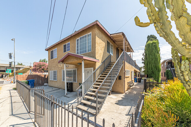Foto del edificio - 11688 S Central Ave