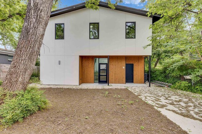 Building Photo - 4521 Avenue H Ave