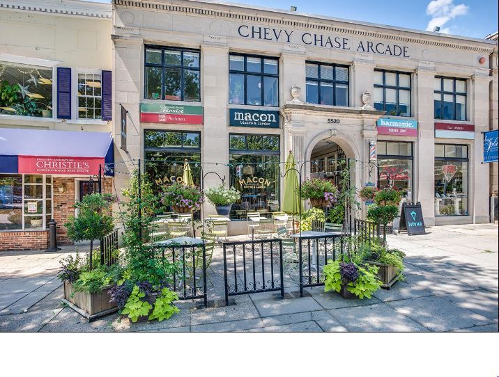Foto principal - 5406 Connecticut Ave NW