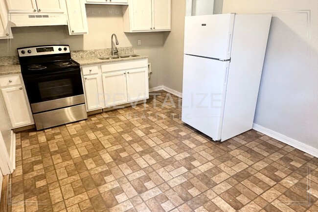 Foto del edificio - 3 Bedroom/1 Bathroom Home in West Mobile!