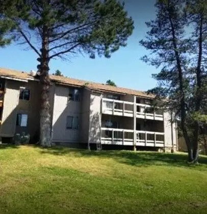 Foto del edificio - 200 E Pioneer Dr