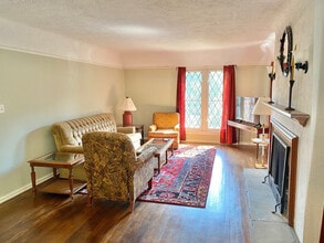 Building Photo - 3574 Lynnfield Rd