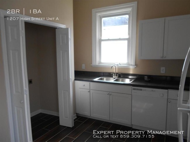 Building Photo - 2 bedroom in Paris KY 40361