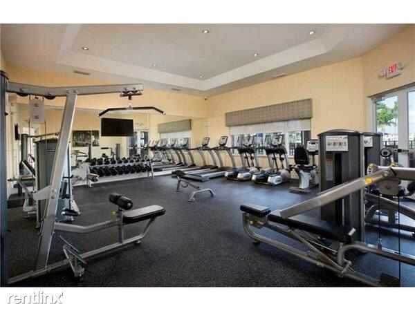 Foto del edificio - 4 br, 3 bath House - 3345 W 86th Ter # 3345-0