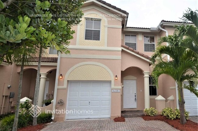Building Photo - 12315 SW 125th Ct