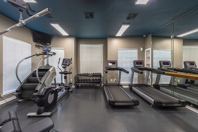 Building Photo - Stonewood