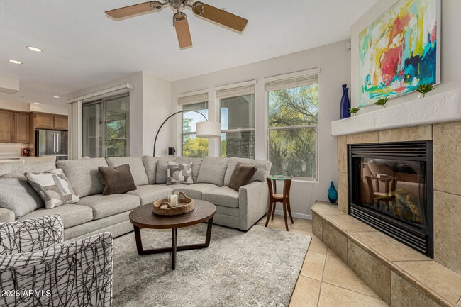 Foto del edificio - 10260 E White Feather Ln