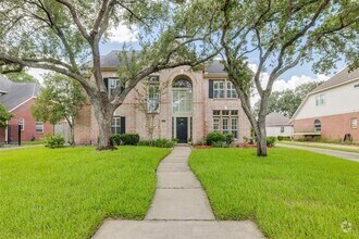 Building Photo - 19323 Indian Hawthorn Dr