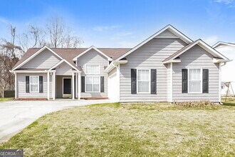 Building Photo - 827 New England Ct
