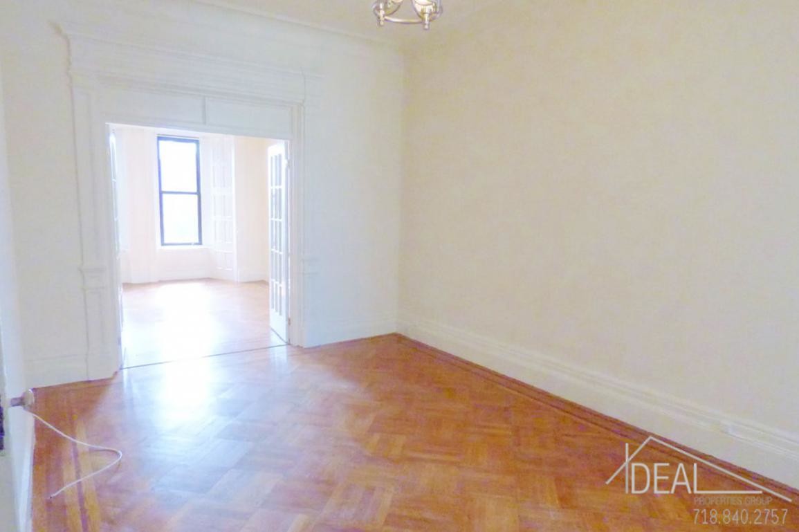 Foto principal - 111 Montague St