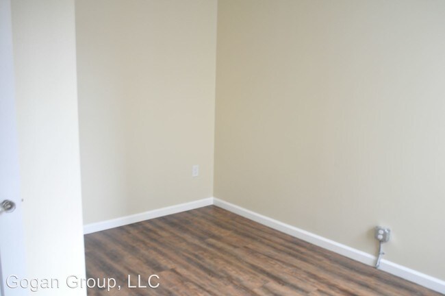 Foto del edificio - 1124-1126 Parsons Ave