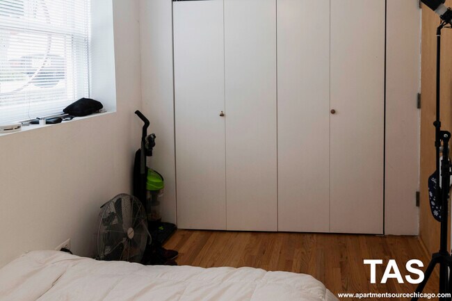 Foto del edificio - 631 W Arlington Pl