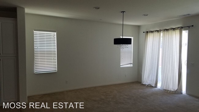 Building Photo - 4 br, 3 bath House - 10414 Mustang Peak Dr.
