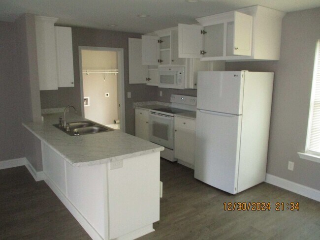 Foto del edificio - 115 Twelve Oaks Ct