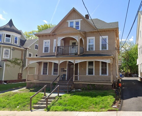 Primary Photo - 37 Randolph Ave