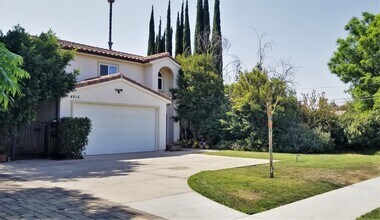 Building Photo - 4915 Densmore Ave