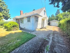 Building Photo - 4526 NE 77th Ave
