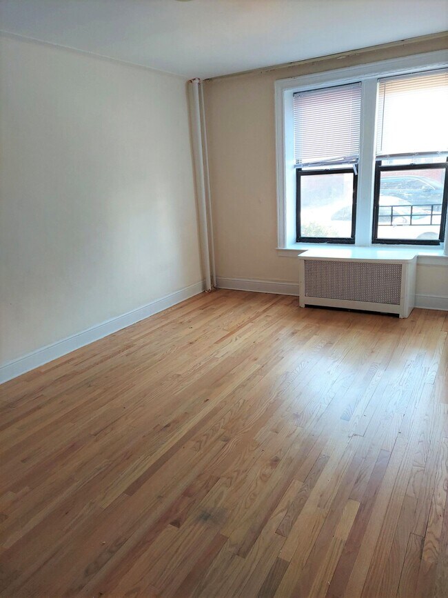 Foto del edificio - 1640 Ocean Pkwy
