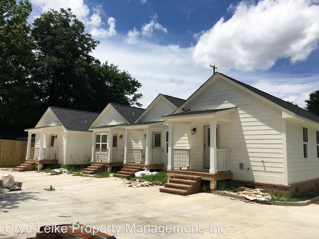 Building Photo - 2 br, 2 bath House - 2039A York Ave.