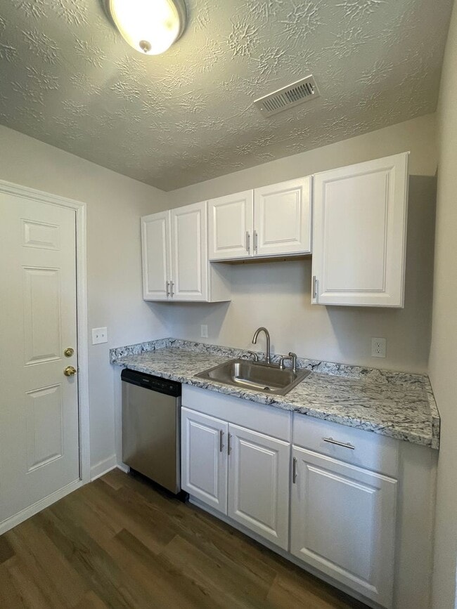 Building Photo - 1251 1st Ave S