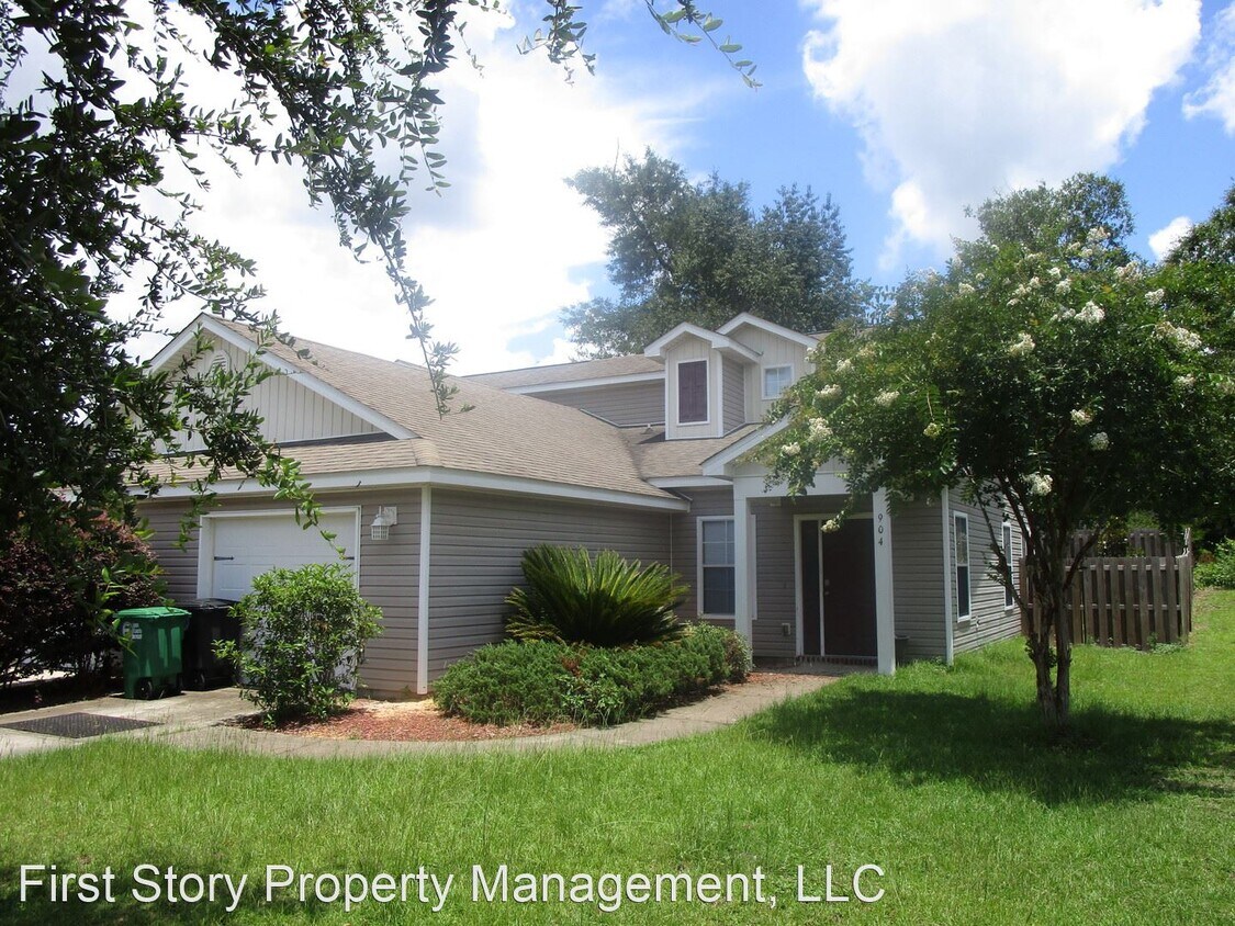 Primary Photo - 3 br, 2.5 bath House - 904 Chase Creek Circle
