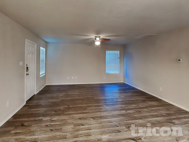 Building Photo - 8506 Amistad Cove