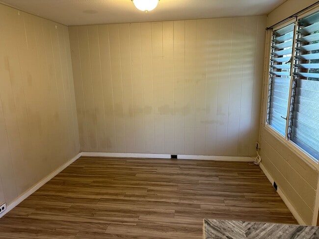 Building Photo - 15 ?Iliahi St