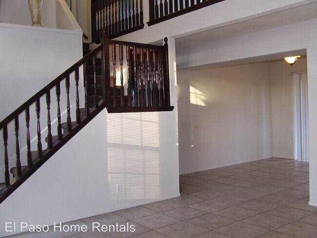 Building Photo - 3 br, 2 bath House - 11804 Urbici Soler Dr.