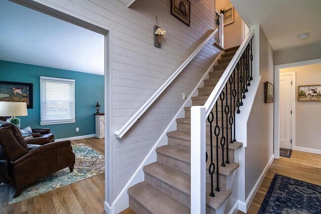 Foto del edificio - Gorgeous, large Home in Indian Hill Schools