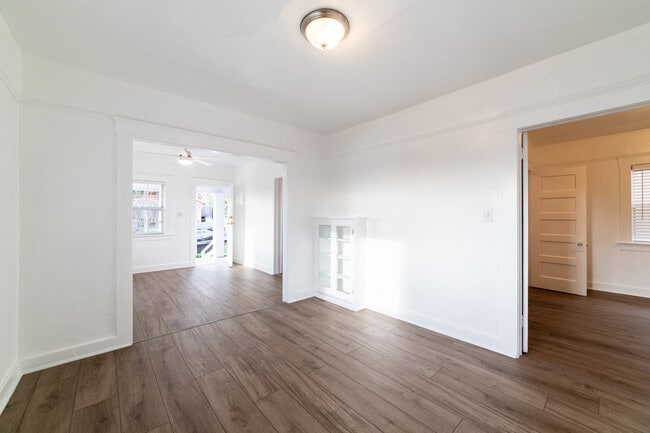 Building Photo - 1620 Kearney St