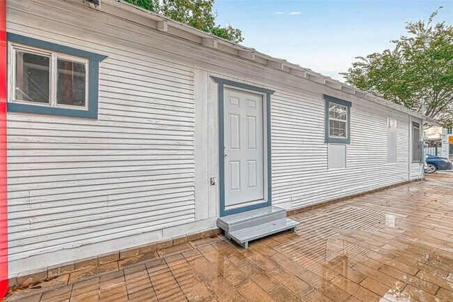 Foto del edificio - 4011 Artdale St