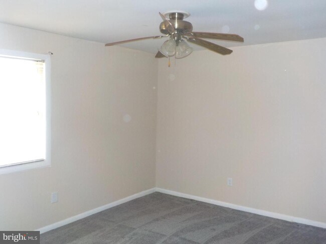 Building Photo - 11435 Plantation Dr