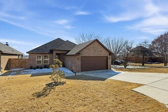 Building Photo - 1656 Whiterock Dr