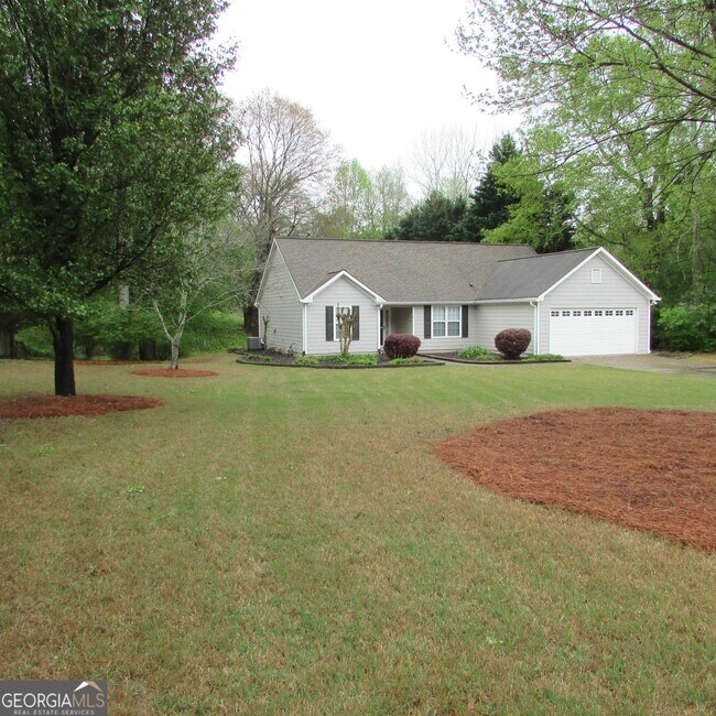 Foto del edificio - 7765 Lazy River Ln