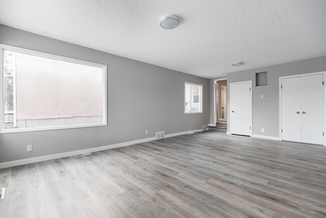 Building Photo - 1738 Quebec St