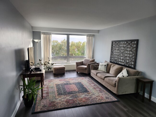 Living Room - 1425 4th St SW Apartment