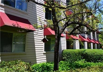 Foto del edificio - 1821 5th Ave