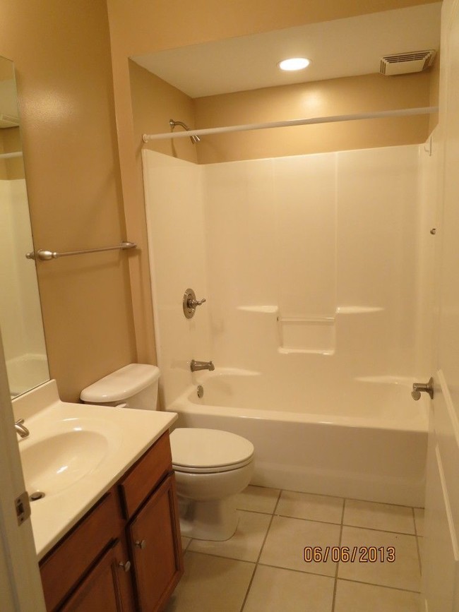 Building Photo - 3001 River Towne Way