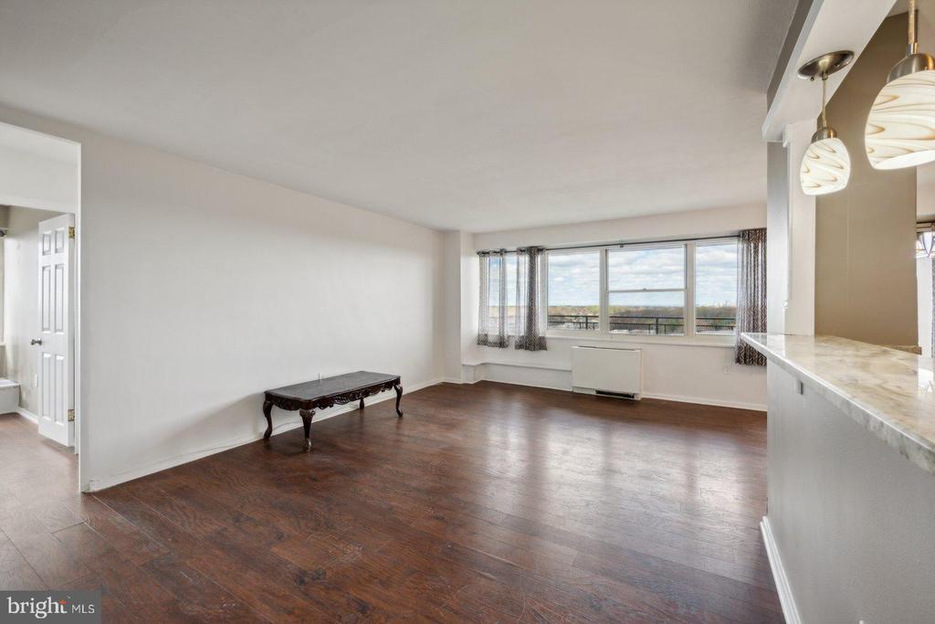 Foto principal - 1408 Barclay Towers